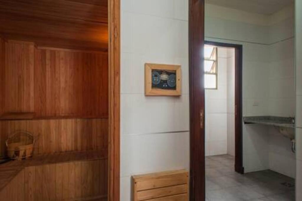 Apartamento Bright Loft With Balcony Overlooking The Square *